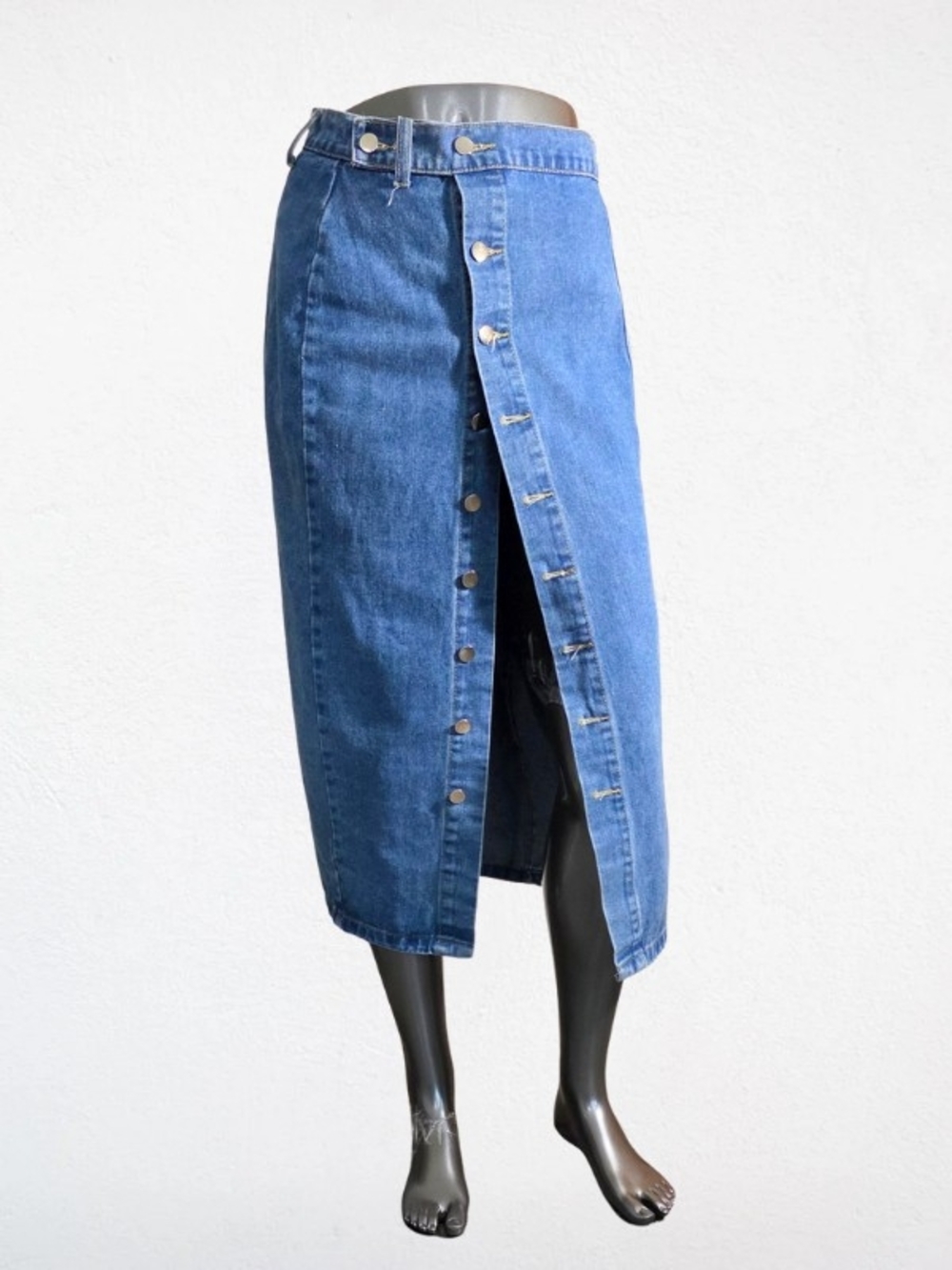 SHEIN Two-Tone Blue Button-Front Denim Midi Skirt